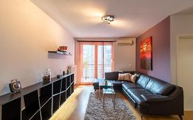 Flexible Selfcheckins 31 - Zagreb - Garage - Loggia - New